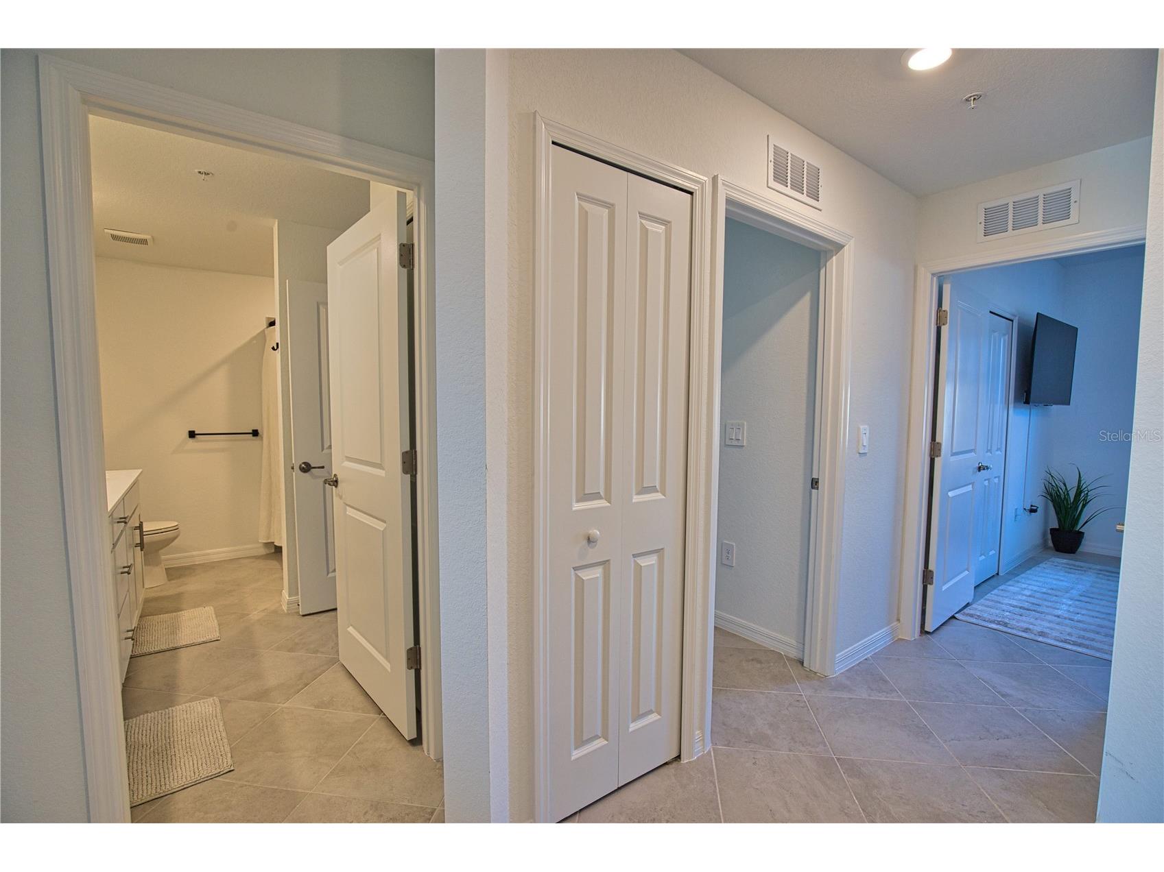 17560 Opal Sand Drive #108 Venice FL 34293 N6143405 image30