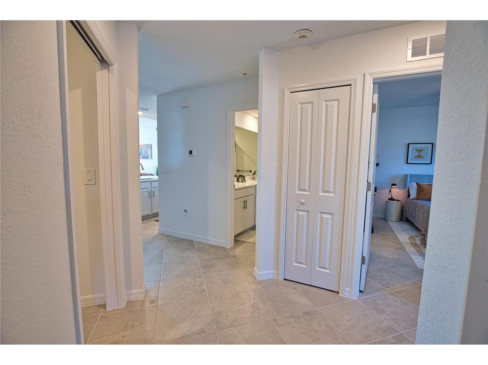 17560 Opal Sand Drive #108 Venice FL 34293 N6143405 image9
