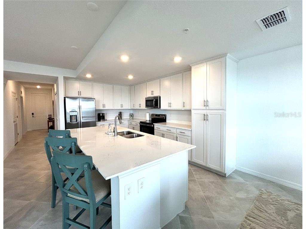 17560 Opal Sand Drive #207 Venice FL 34293 C7518943 image4