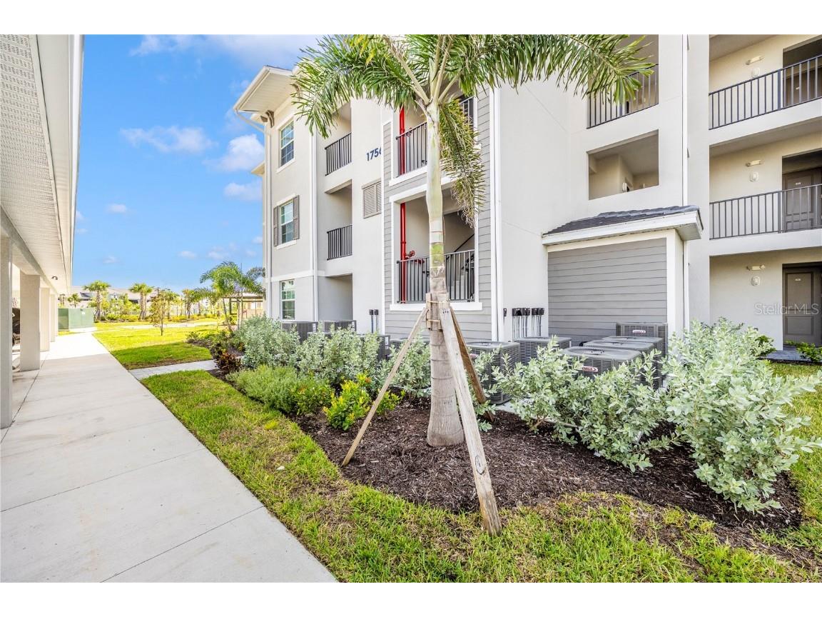 17565 Opal Sand Drive #202 Venice FL 34293 N6140262 image2