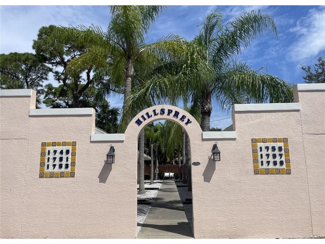 1757 Hillview Street #5 Sarasota FL 34239 A4671519 image2