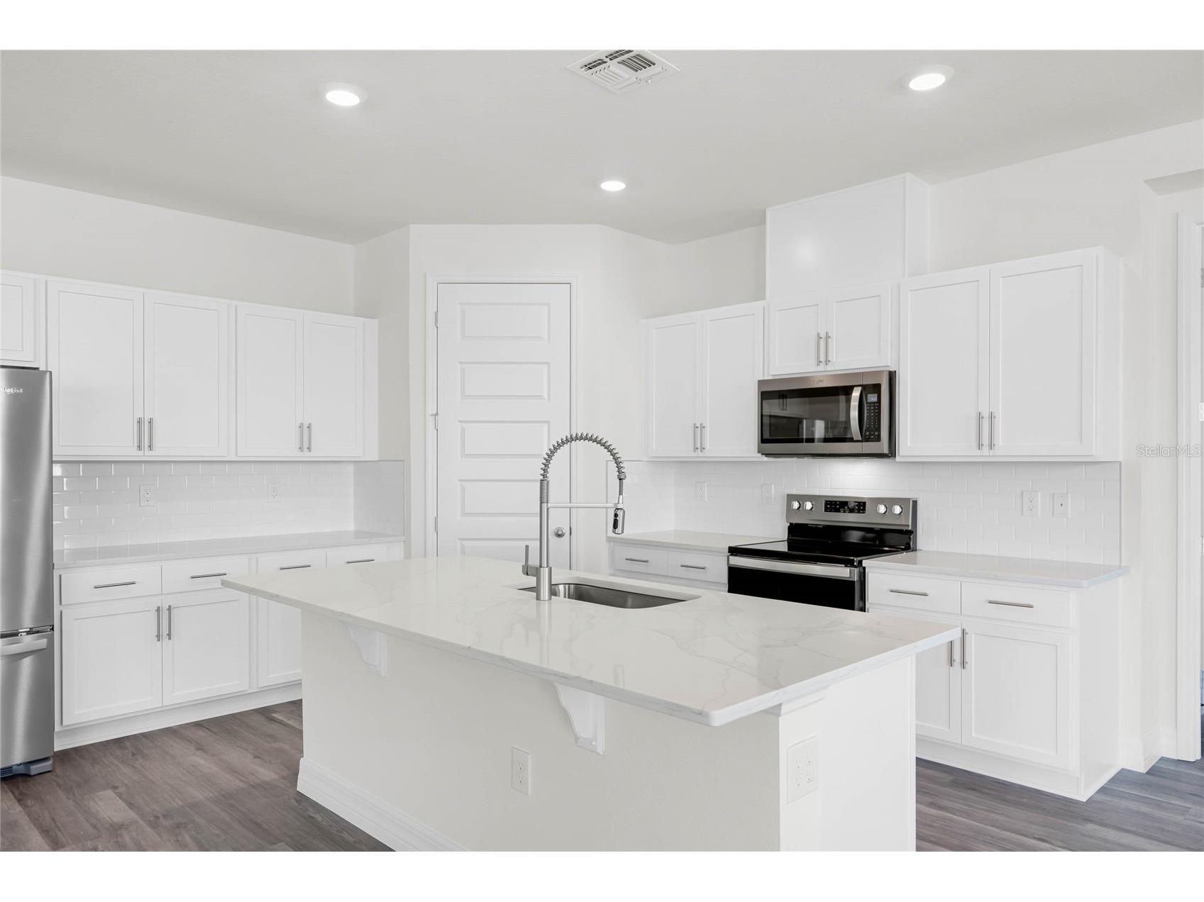 1757 Hummingbird Road Winter Haven FL 33884 O6406366 image7