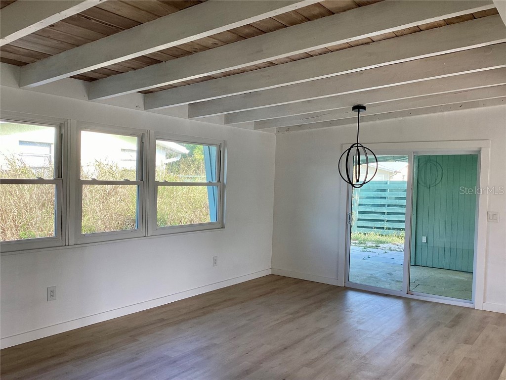 1757 Mova Street Sarasota FL 34231 A4674465 image5