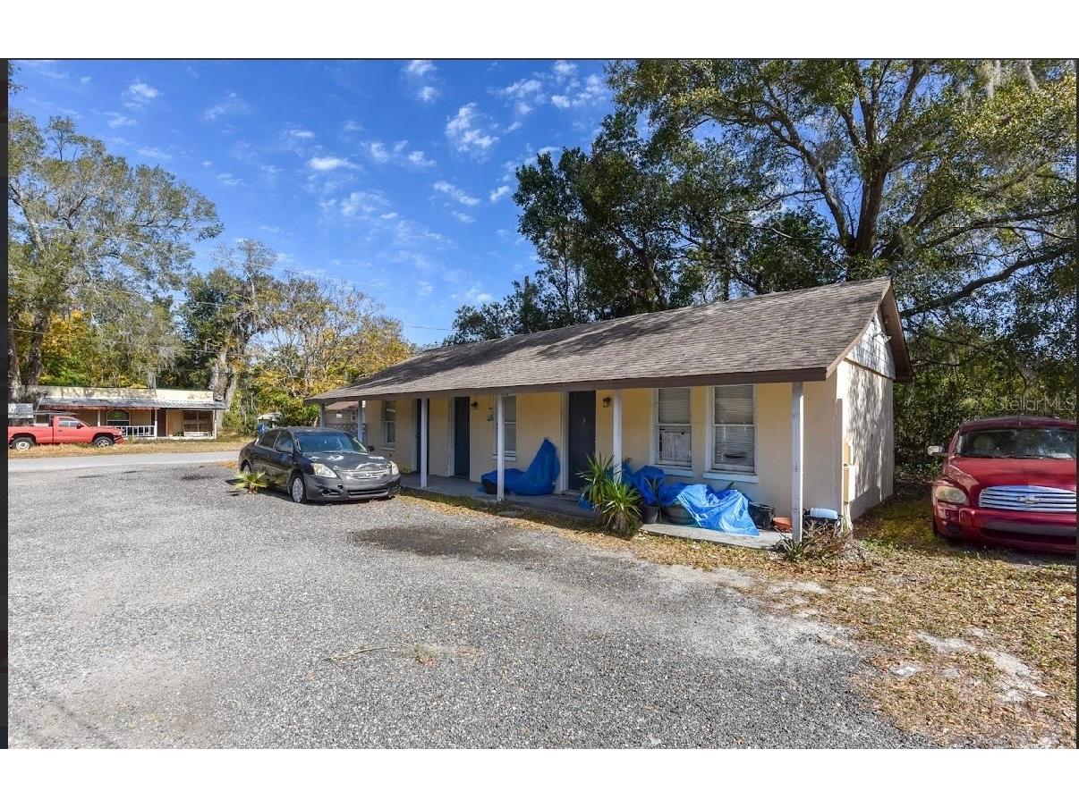 1757 N Woodland Boulevard Deland FL 32720 V4947084 image4