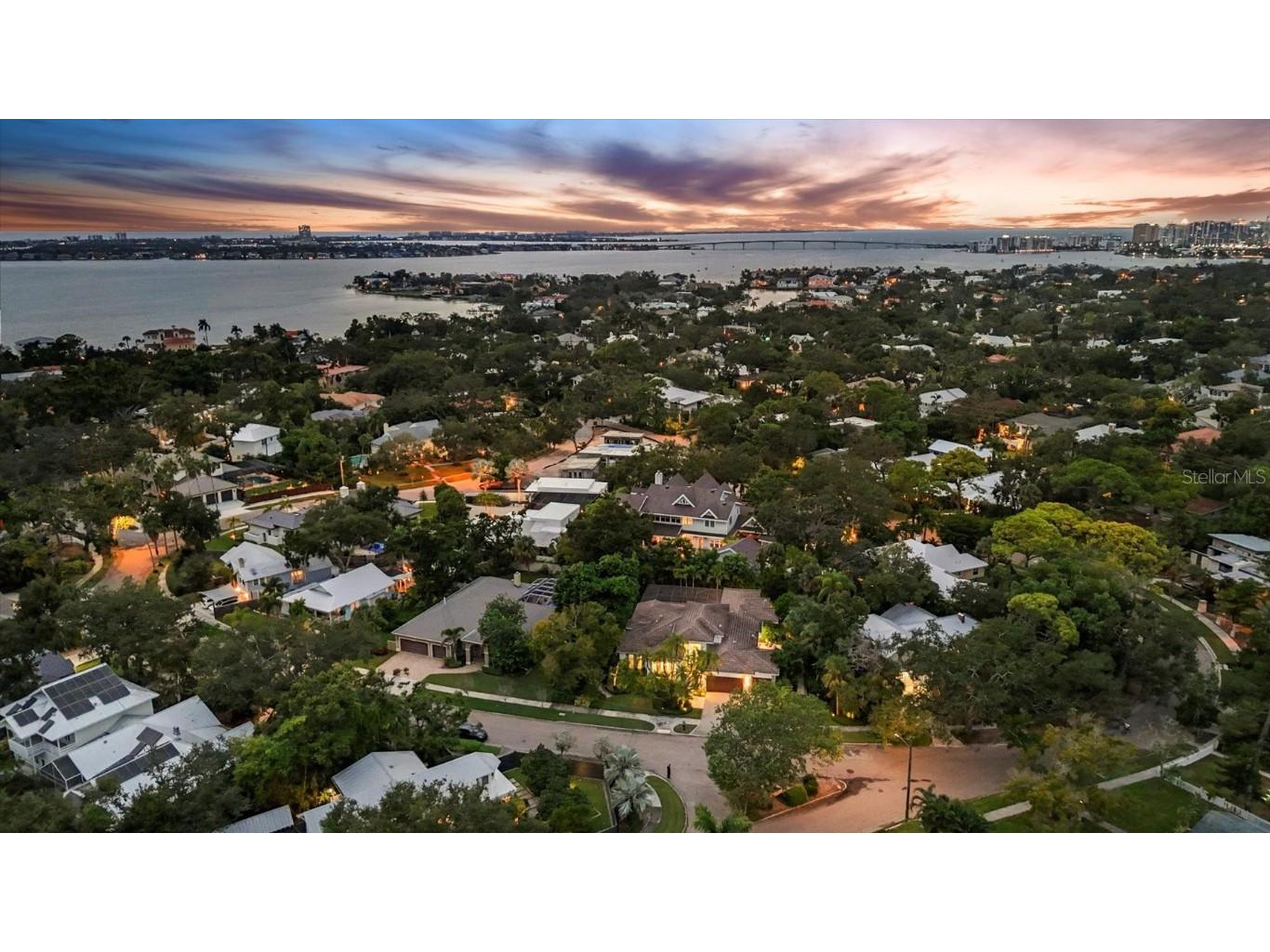 1757 Oval Drive S Sarasota FL 34239 A4666998 image1