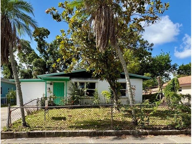 1758 35th Street Sarasota FL 34234 A4652687 image1