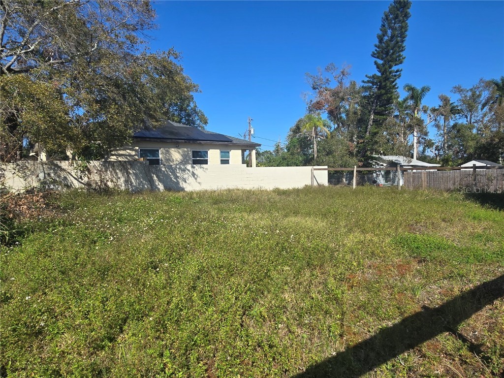 1758 Dr Martin Luther King Jr Street S Saint Petersburg FL 33705 TB8351035 image2