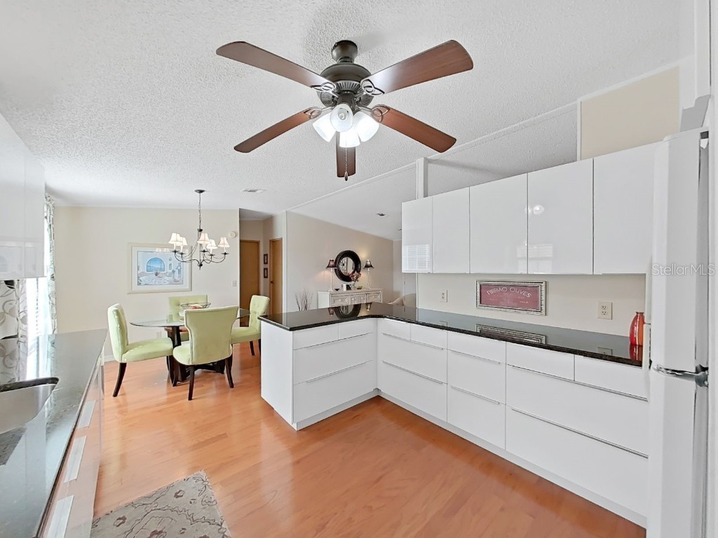 1758 Fox Hill Dr Lakeland FL 33810 P4937152 image21