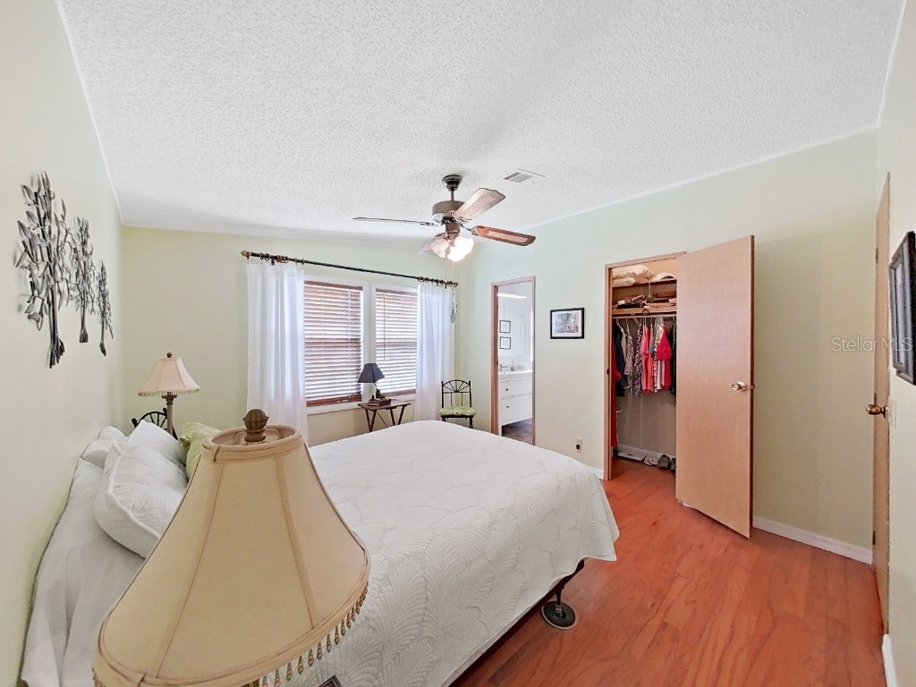 1758 Fox Hill Dr Lakeland FL 33810 P4937152 image23