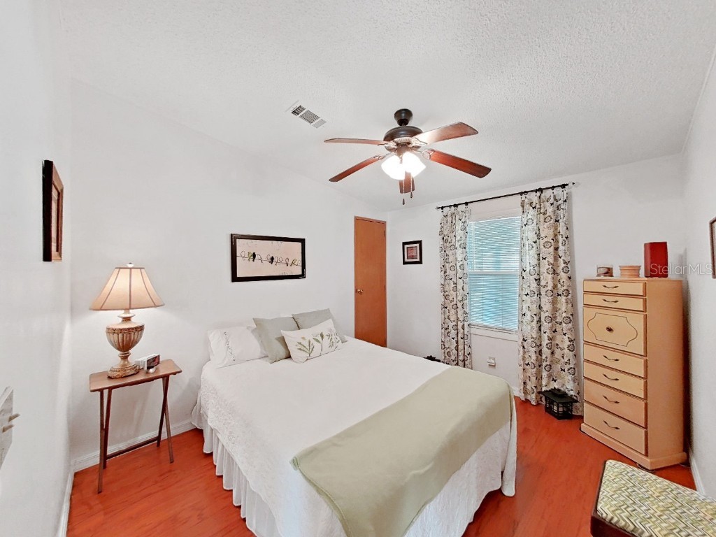 1758 Fox Hill Dr Lakeland FL 33810 P4937152 image27