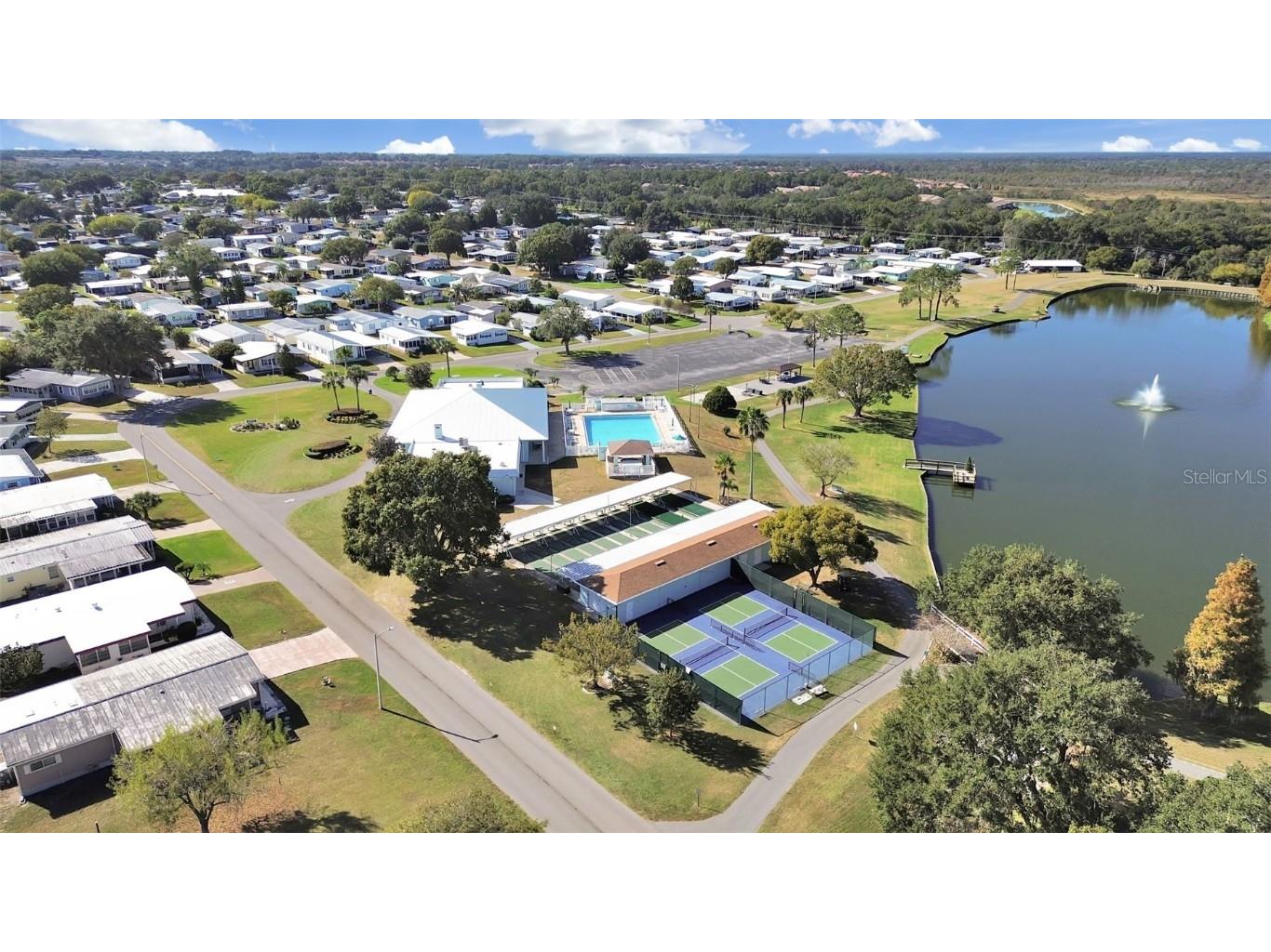 1758 Fox Hill Dr Lakeland FL 33810 P4937152 image38