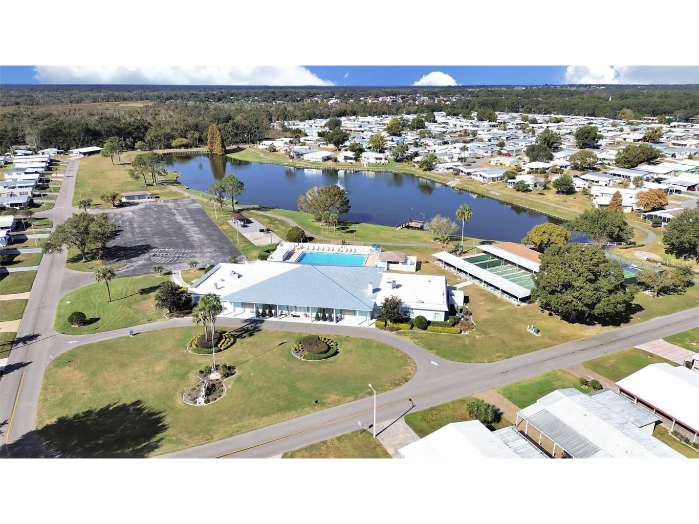 1758 Fox Hill Dr Lakeland FL 33810 P4937152 image39