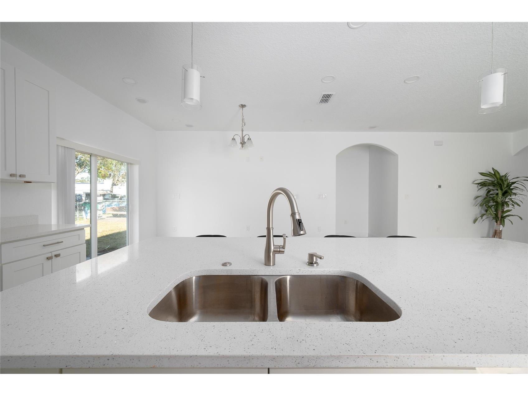 1758 S Nashville Avenue Orlando FL 32805 O6378324 image14