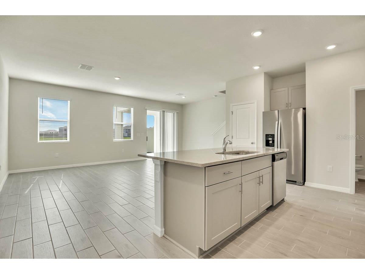 1758 Woodleaf Hammock Court Bradenton FL 34211 TB8509247 image3