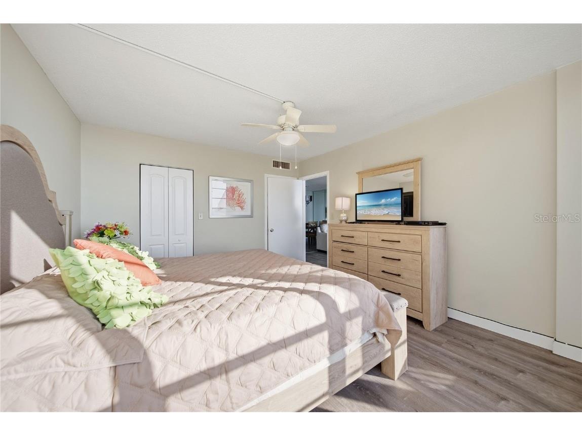 17580 Gulf Boulevard #302 Redington Shores FL 33708 - GULF OF AMERICA TB8449235 image17