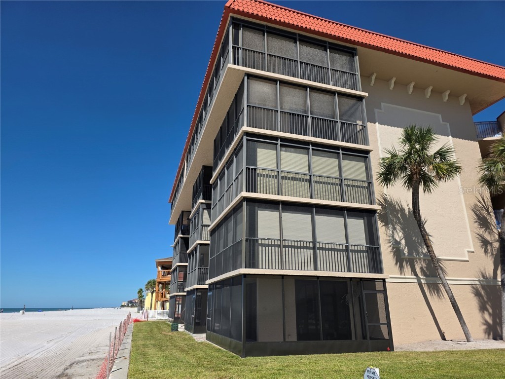 17580 Gulf Boulevard #311 Redington Shores FL 33708 - GULF TB8446375 image11