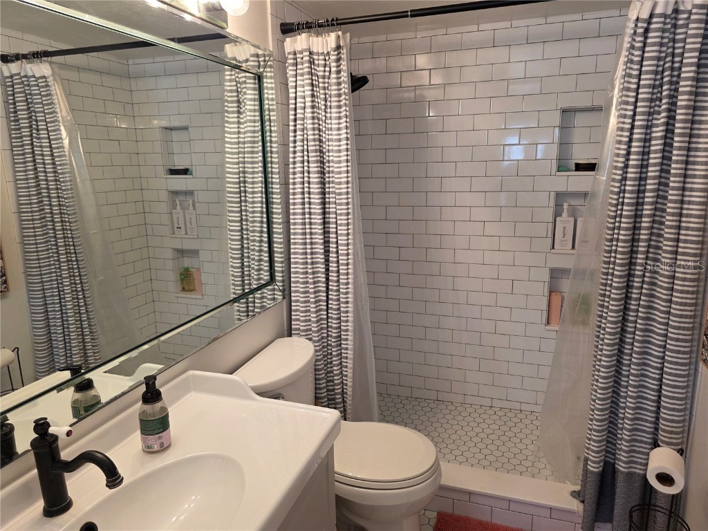 17580 Gulf Boulevard #311 Redington Shores FL 33708 - GULF TB8446375 image23