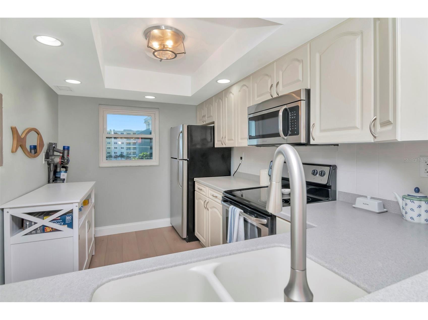 17580 Gulf Boulevard #403 Redington Shores FL 33708 TB8459166 image7