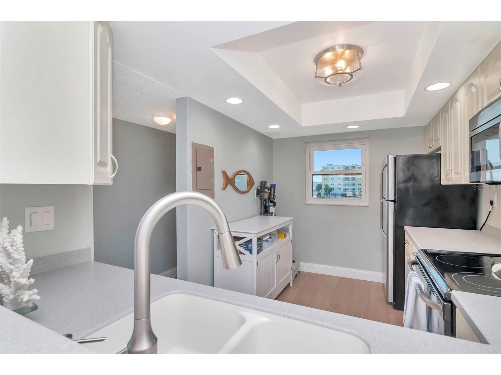 17580 Gulf Boulevard #403 Redington Shores FL 33708 TB8515804 image12