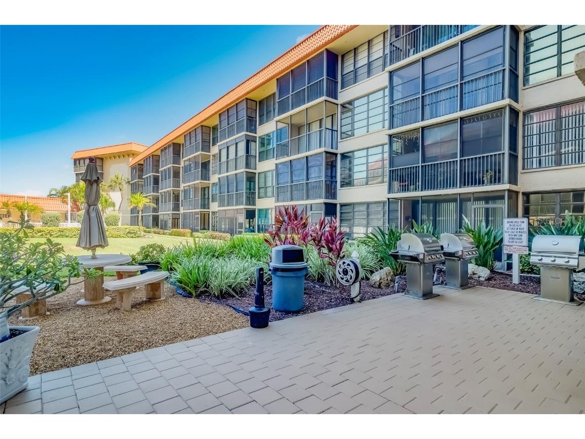 17580 Gulf Boulevard #412 Redington Shores FL 33708 U8246957 image41