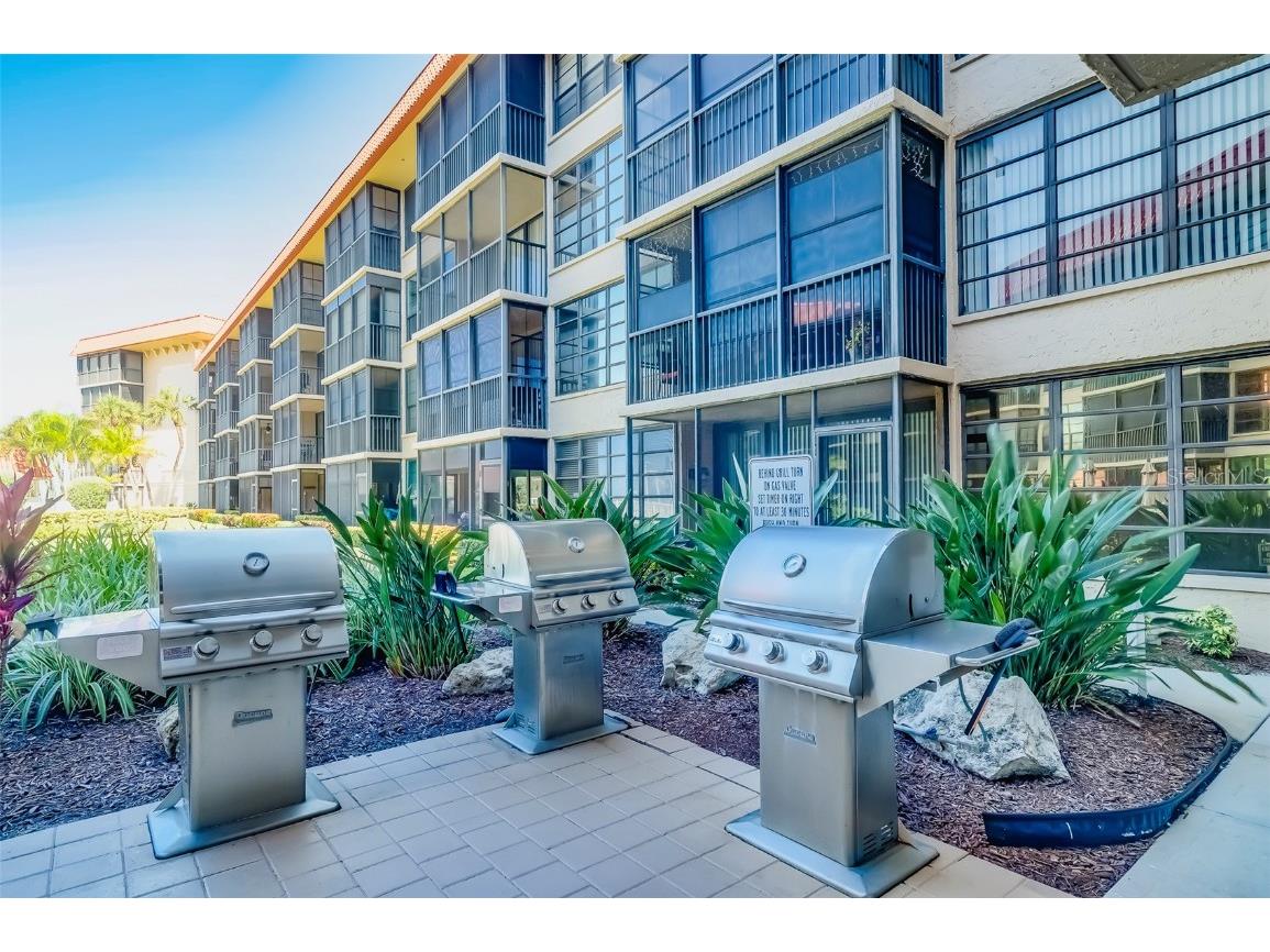 17580 Gulf Boulevard #412 Redington Shores FL 33708 U8246957 image42