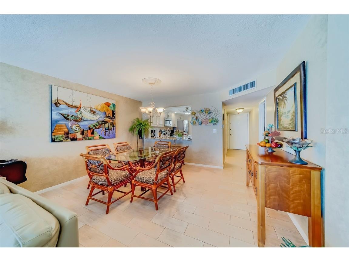 17580 Gulf Boulevard #412 Redington Shores FL 33708 U8246957 image8