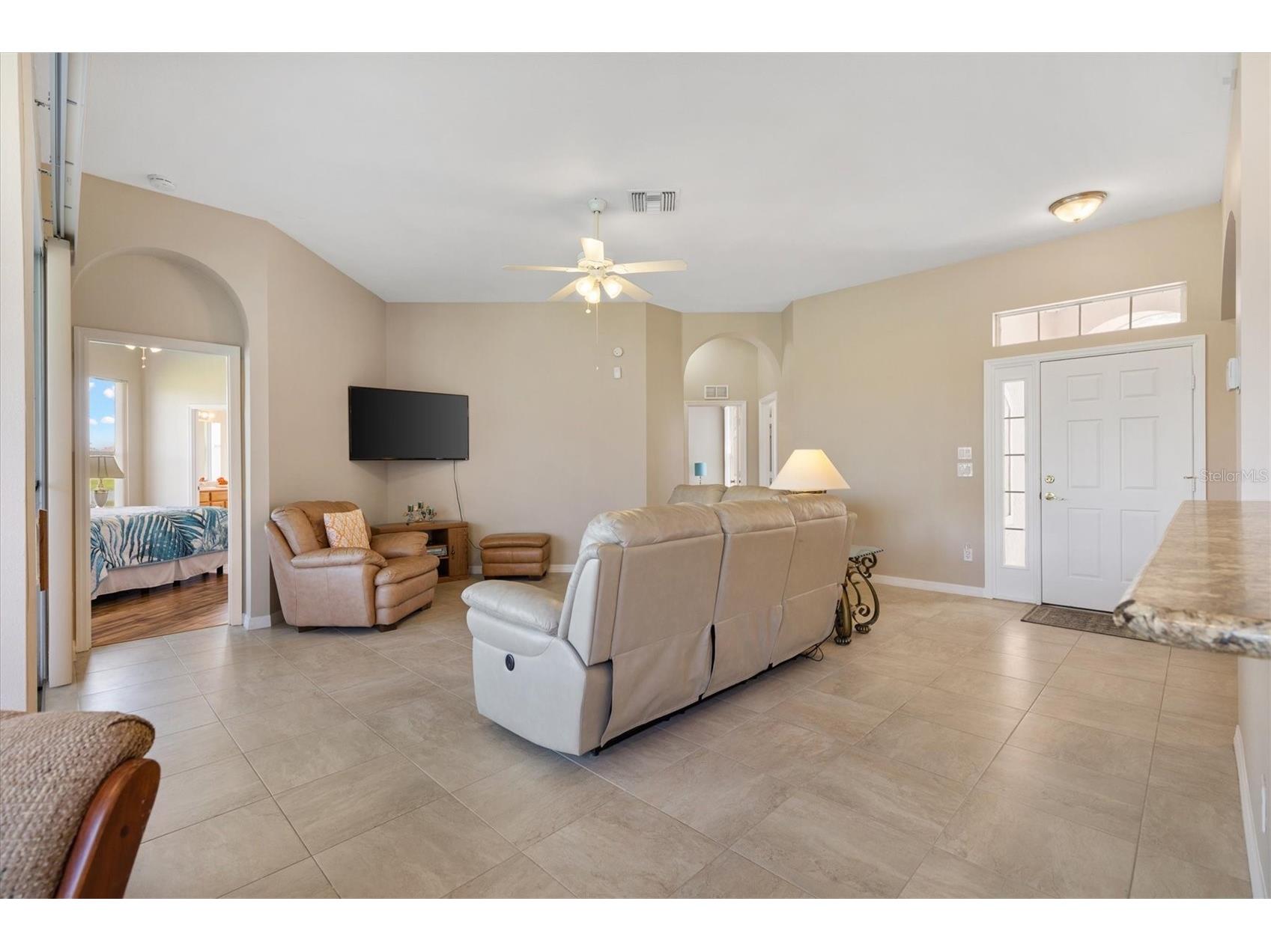17584 SE 119th Circle Summerfield FL 34491 - STONECREST INTERIOR LAKE OM719422 image4