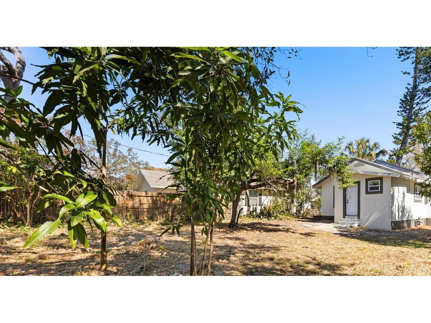 1759 43rd Street S Saint Petersburg FL 33711 O6384188 image18
