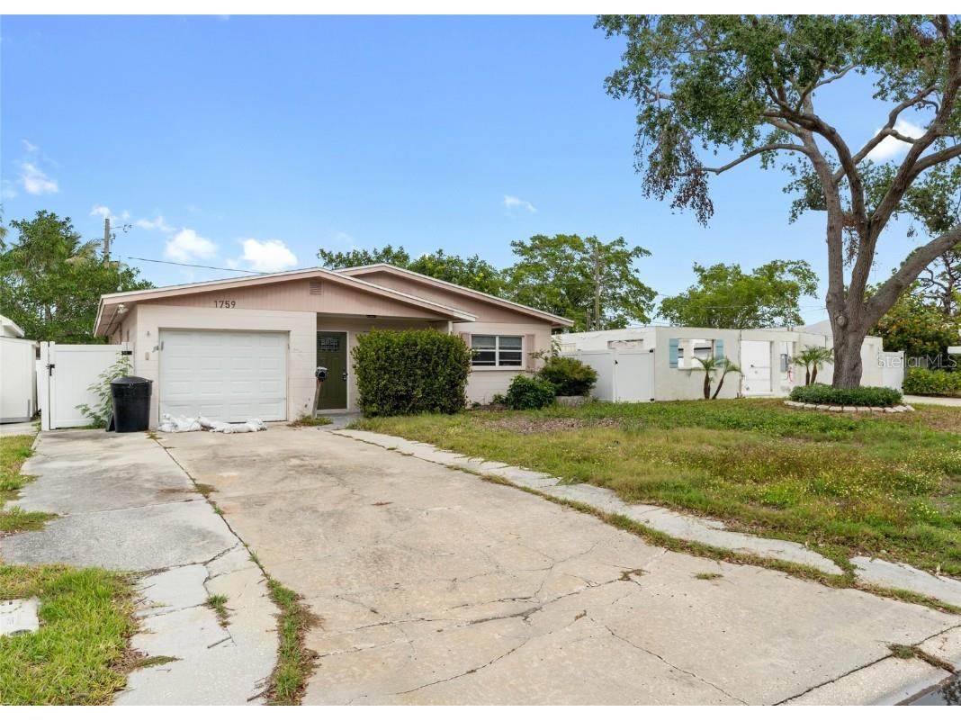 1759 Massachusetts Avenue NE Saint Petersburg FL 33703 TB8370603 image1