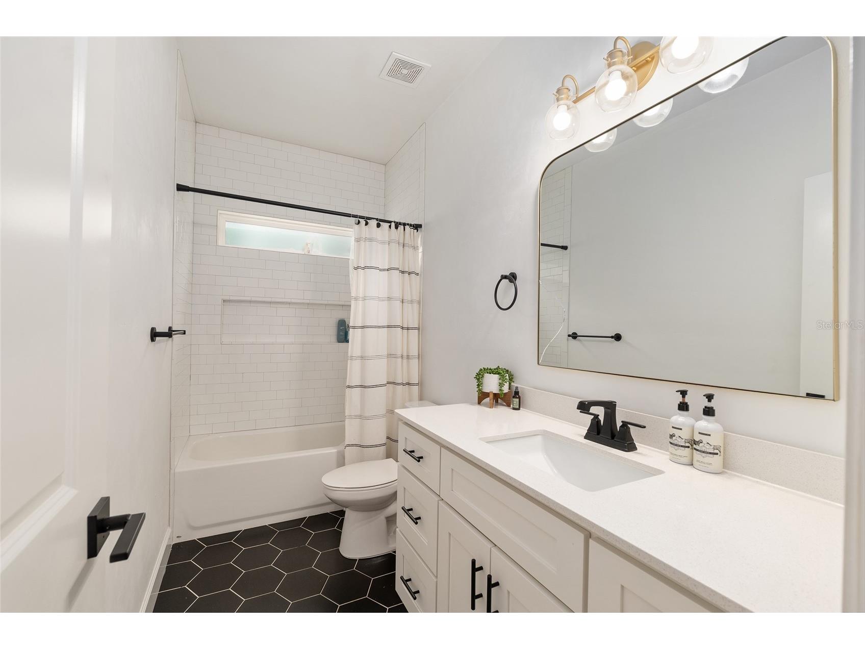 1759 SW 67th Circle Gainesville FL 32607 GC537774 image42