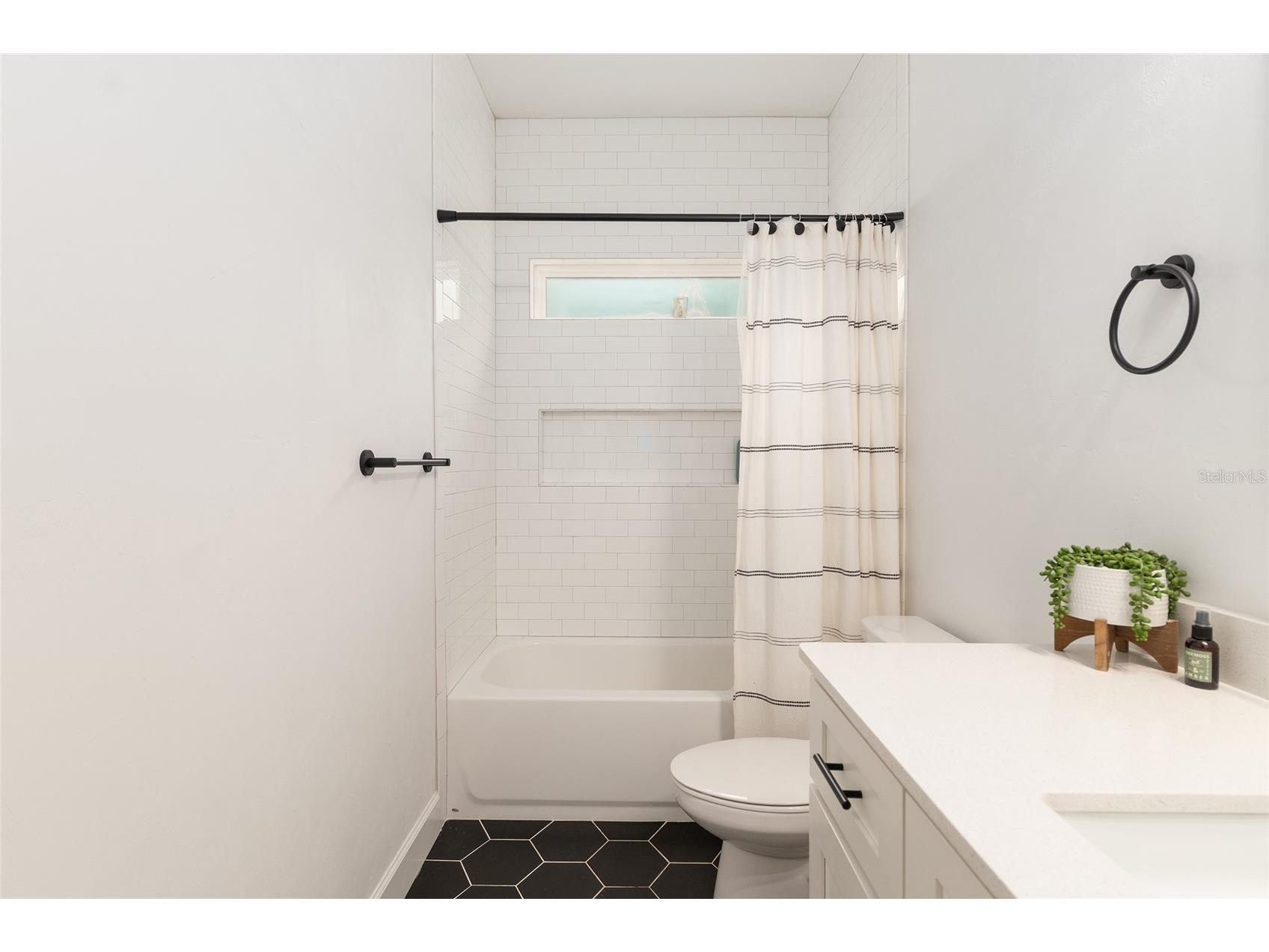 1759 SW 67th Circle Gainesville FL 32607 GC537774 image43