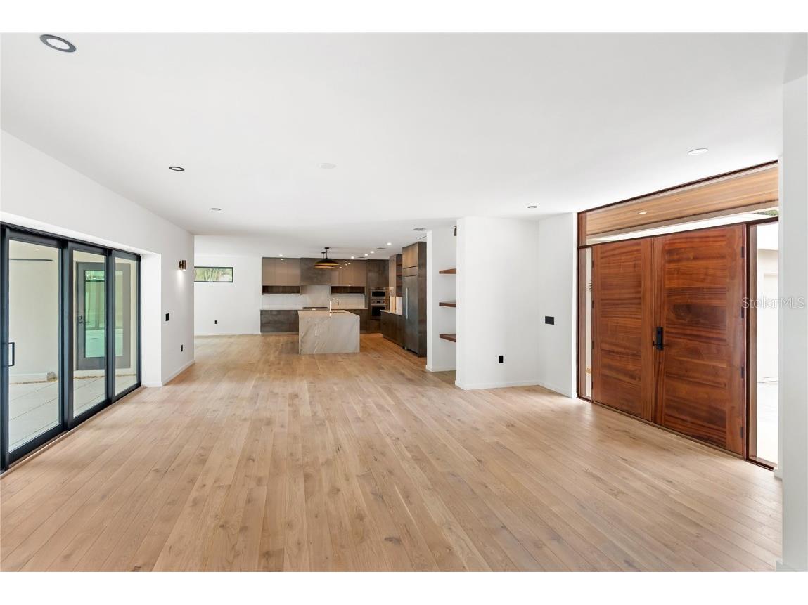 1759 Waldemere Street Sarasota FL 34239 A4666725 image11