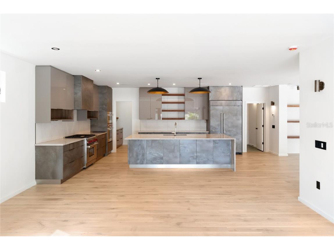 1759 Waldemere Street Sarasota FL 34239 A4666725 image16