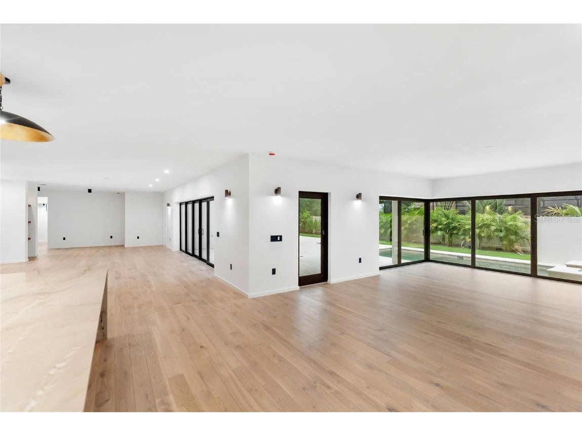 1759 Waldemere Street Sarasota FL 34239 A4666725 image29