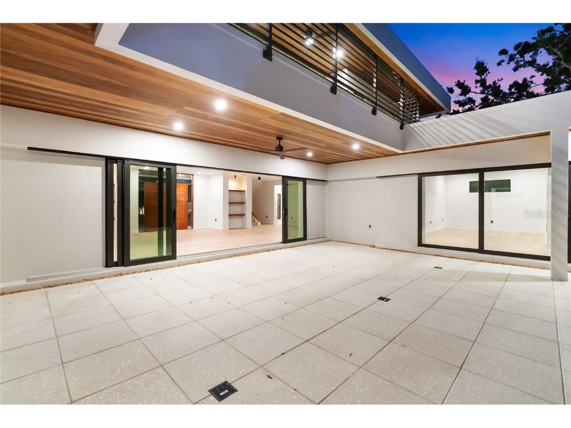 1759 Waldemere Street Sarasota FL 34239 A4666725 image34