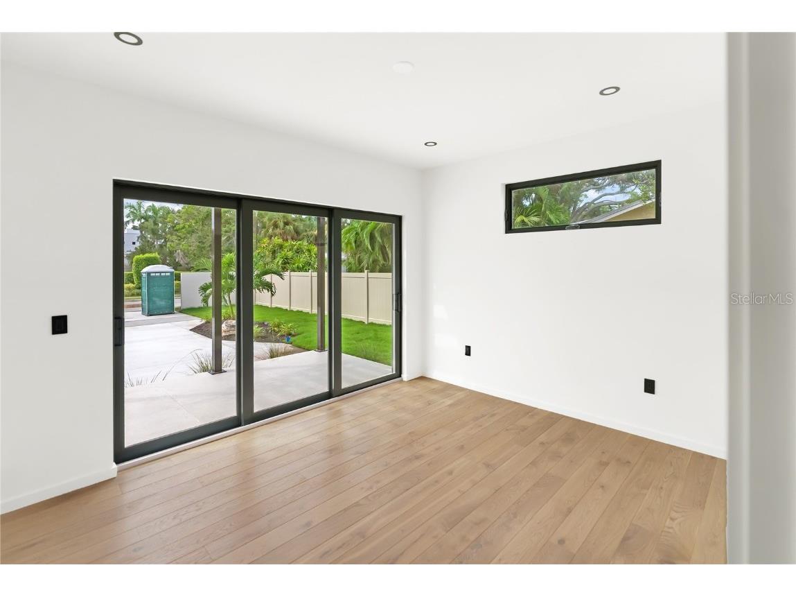 1759 Waldemere Street Sarasota FL 34239 A4666725 image49