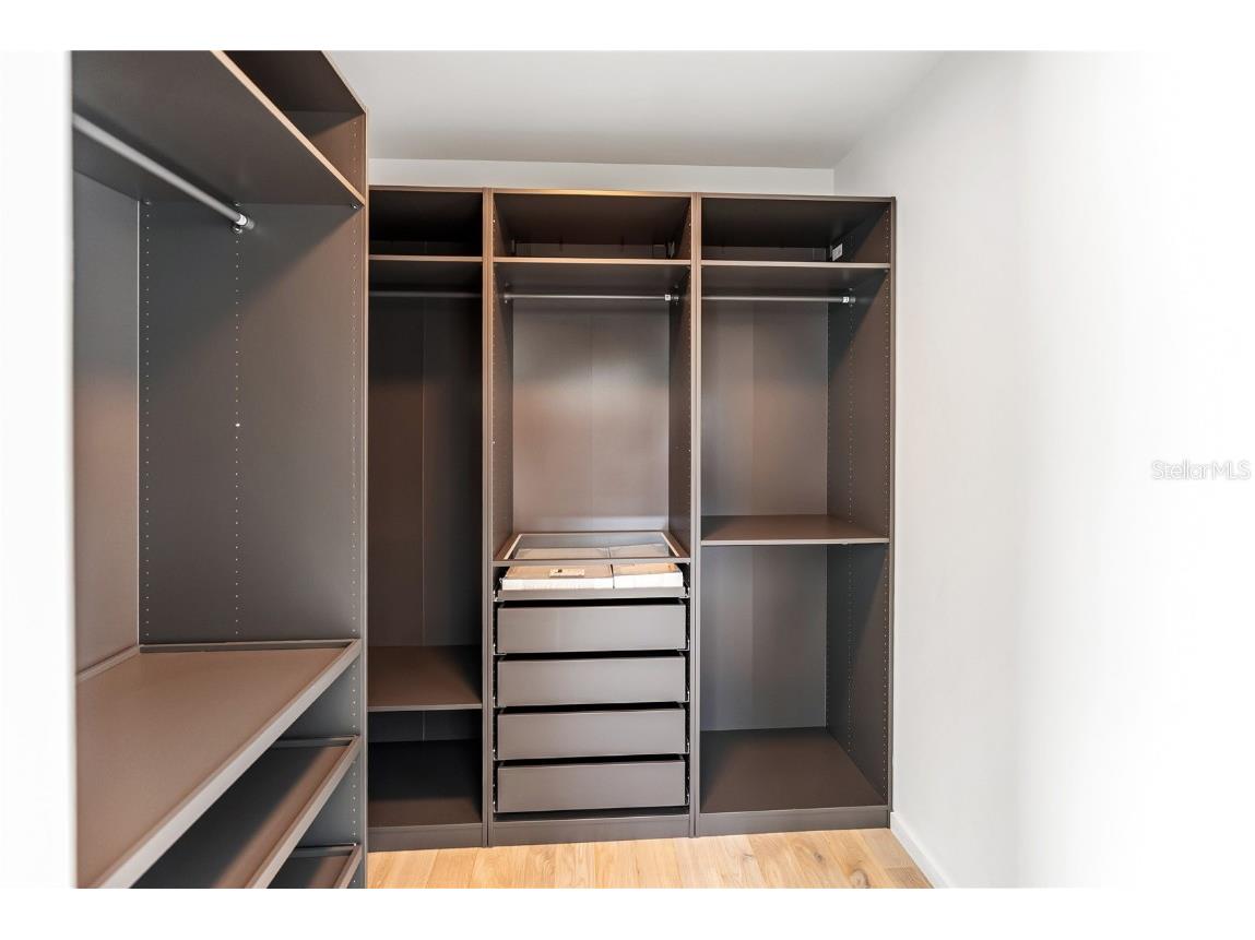 1759 Waldemere Street Sarasota FL 34239 A4666725 image64