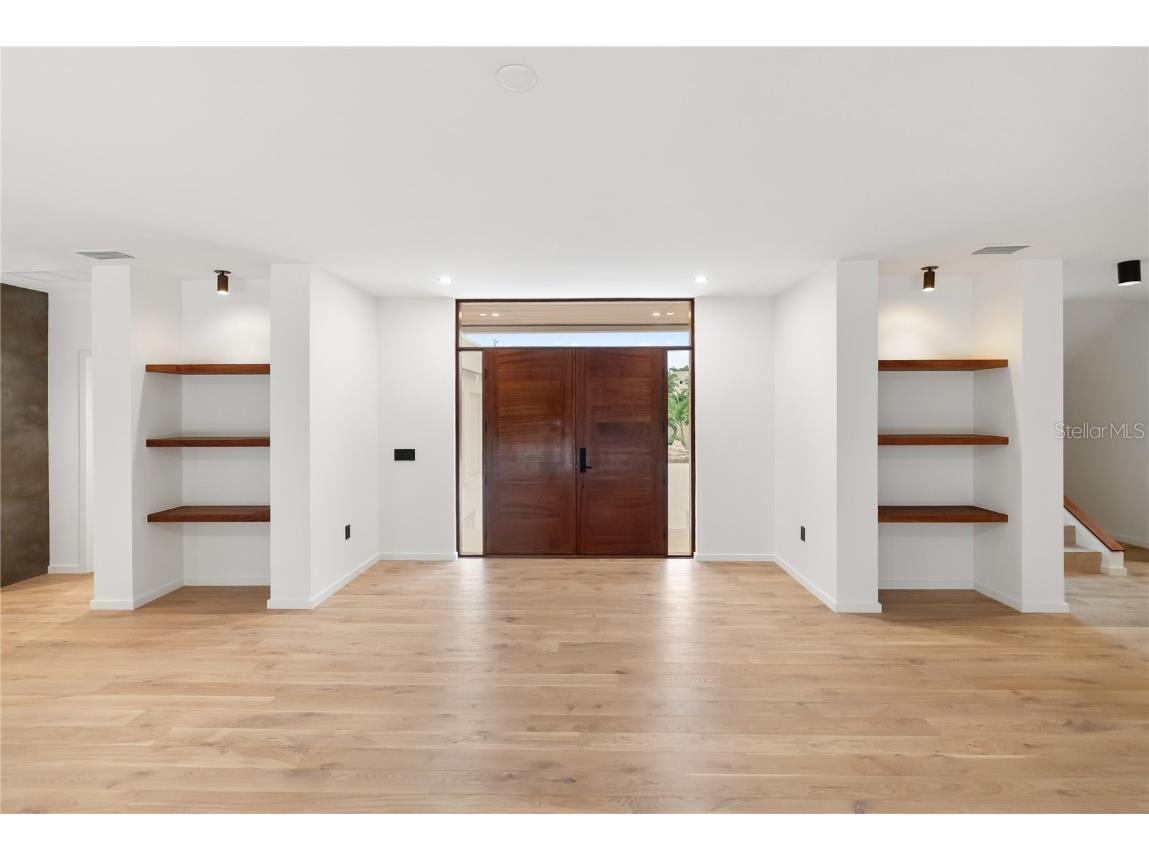 1759 Waldemere Street Sarasota FL 34239 A4666725 image7