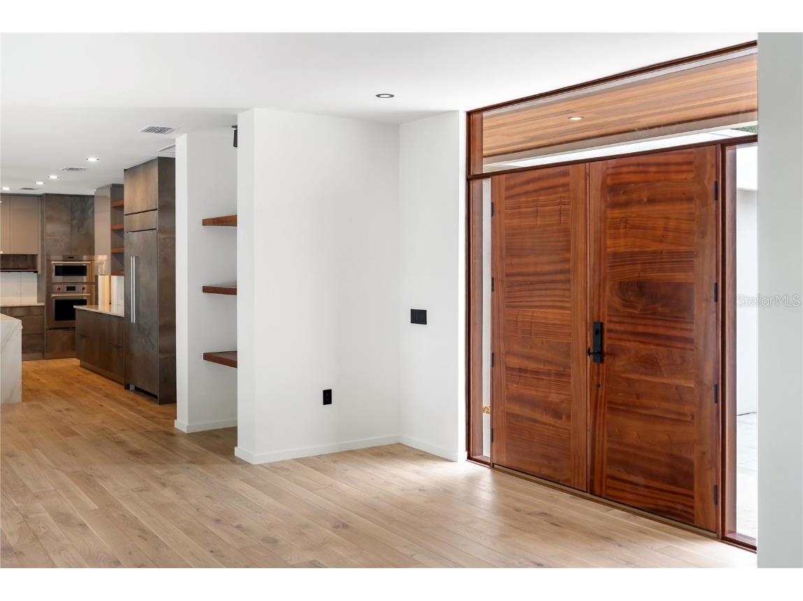 1759 Waldemere Street Sarasota FL 34239 A4666725 image8