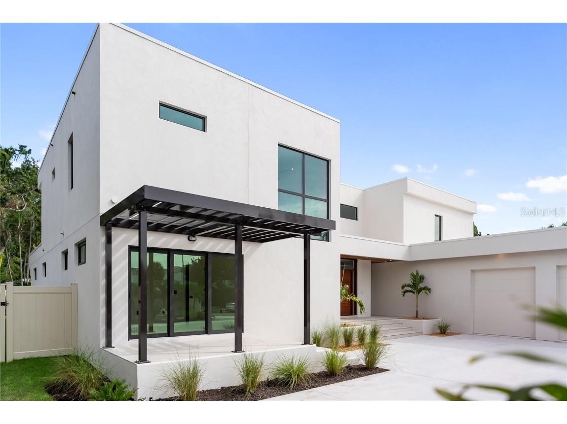 1759 Waldemere Street Sarasota FL 34239 A4666725 image90