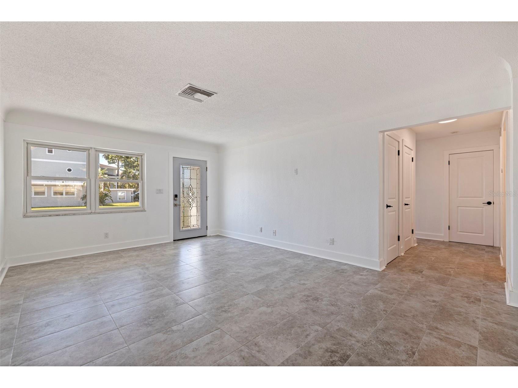 176 175th Avenue E Redington Shores FL 33708 TB8492951 image3