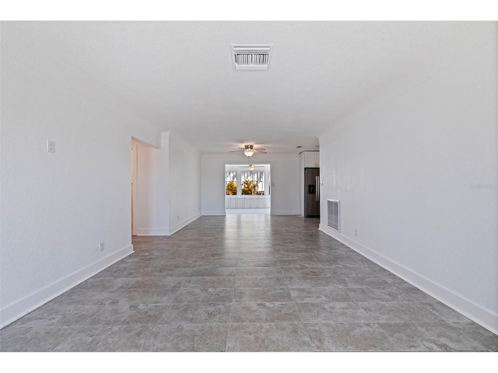 176 175th Avenue E Redington Shores FL 33708 TB8492951 image4