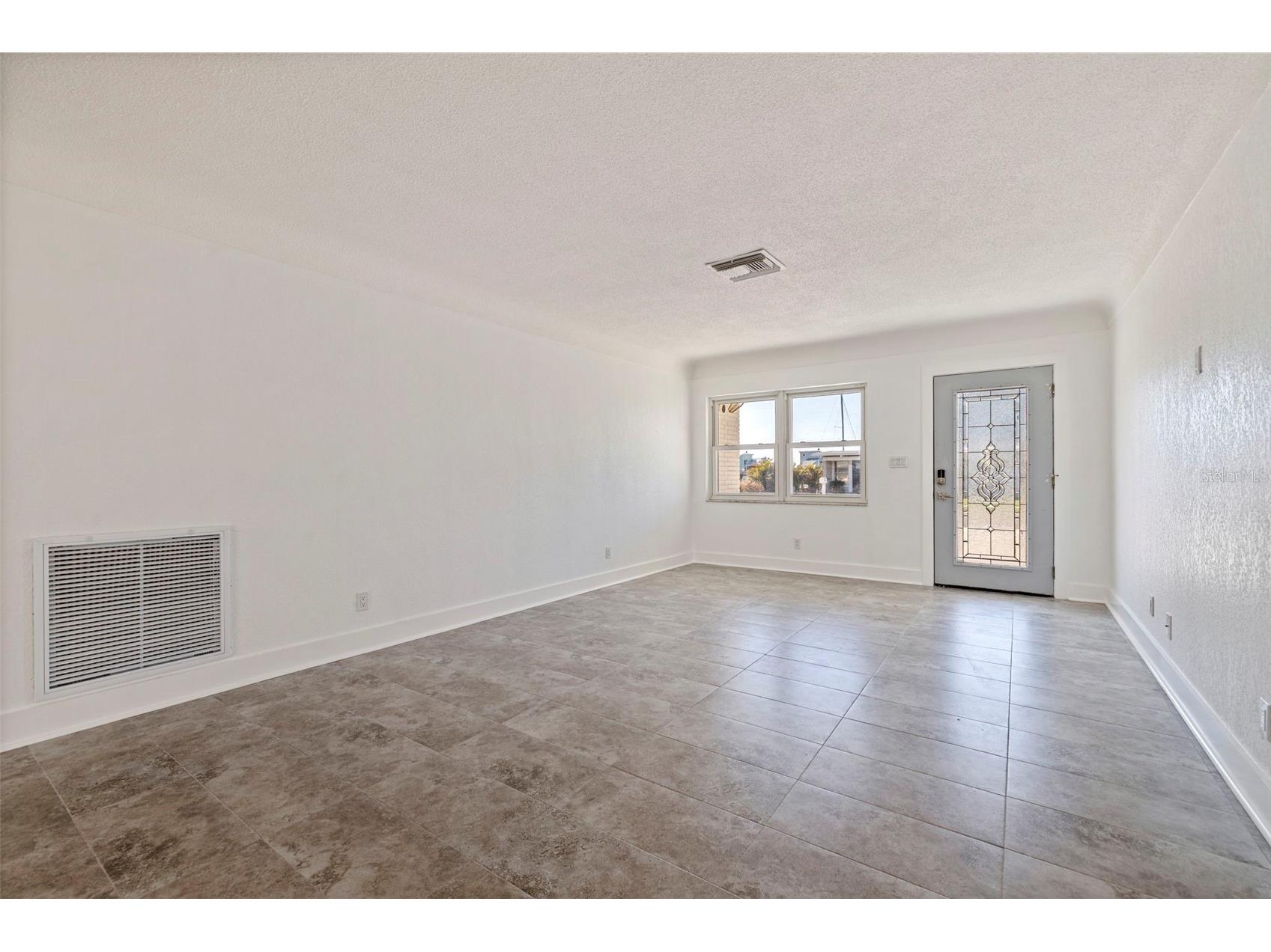 176 175th Avenue E Redington Shores FL 33708 TB8492951 image6