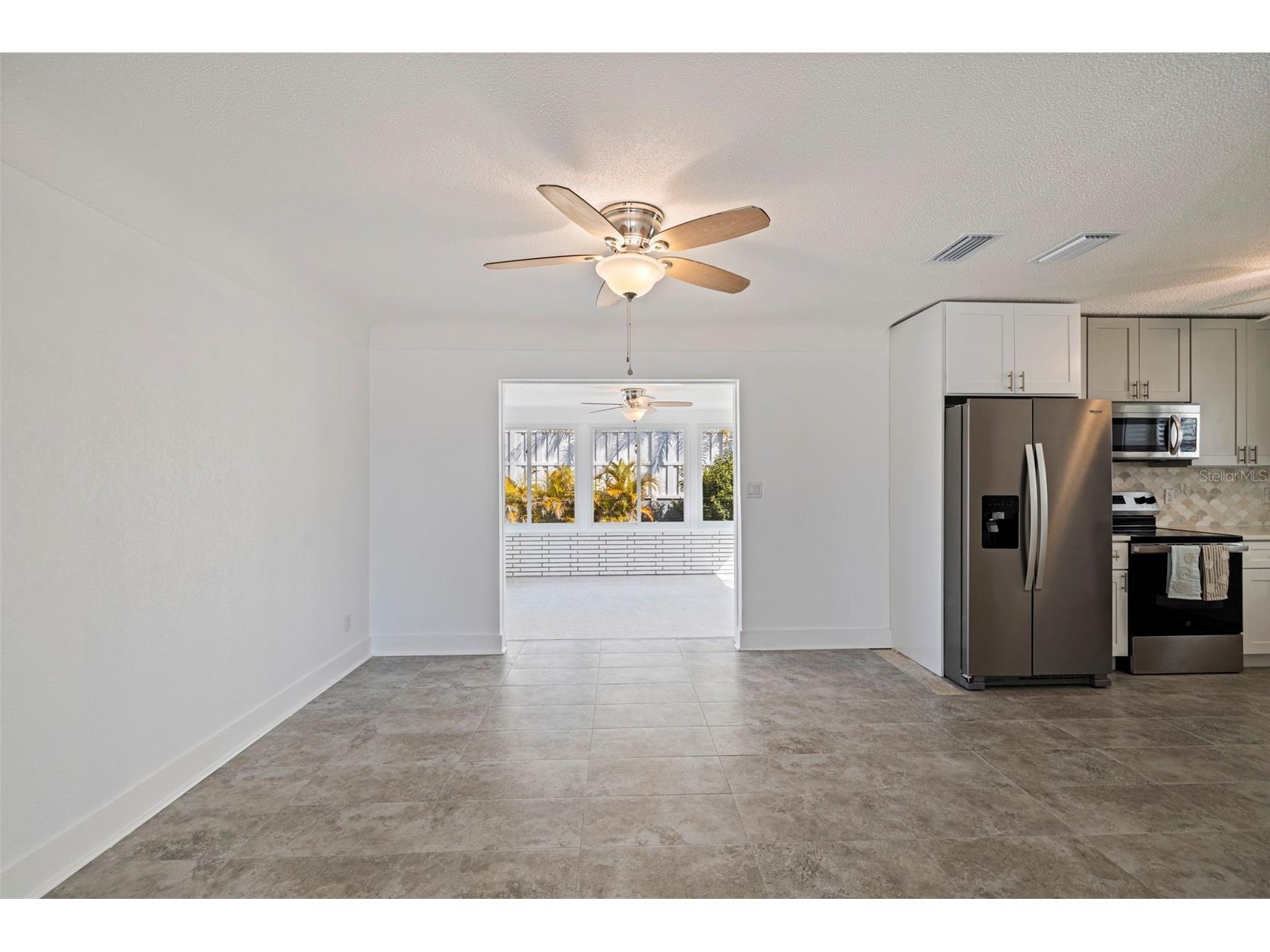 176 175th Avenue E Redington Shores FL 33708 TB8492951 image7