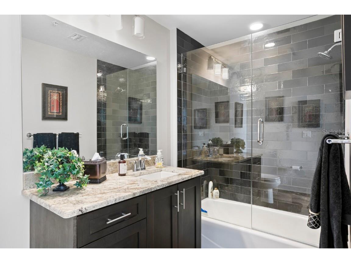 176 4th Avenue NE #1002 Saint Petersburg FL 33713 - TAMPA BAY TB8454387 image32