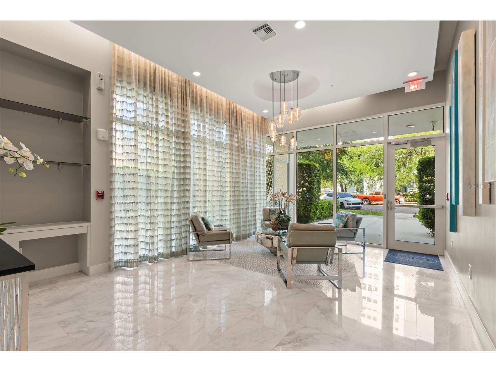 176 4th Avenue NE #1102 Saint Petersburg FL 33701 TB8495722 image3