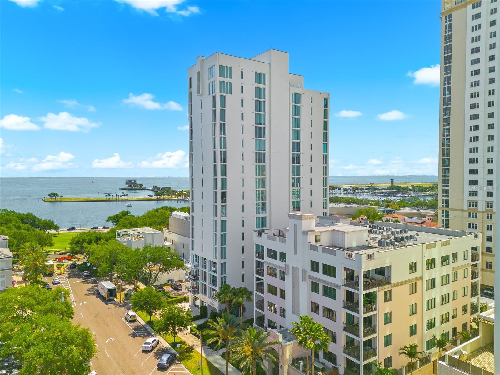 176 4th Avenue NE #201 Saint Petersburg FL 33701 TB8490960 image2