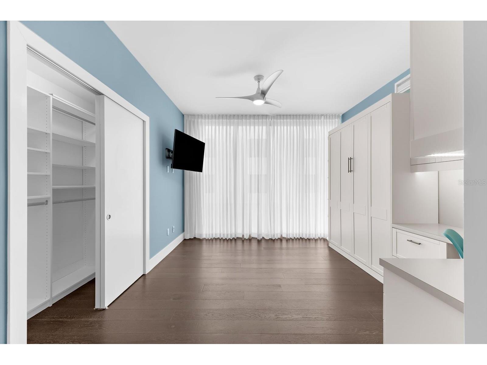 176 4th Avenue NE #201 Saint Petersburg FL 33701 TB8490960 image38