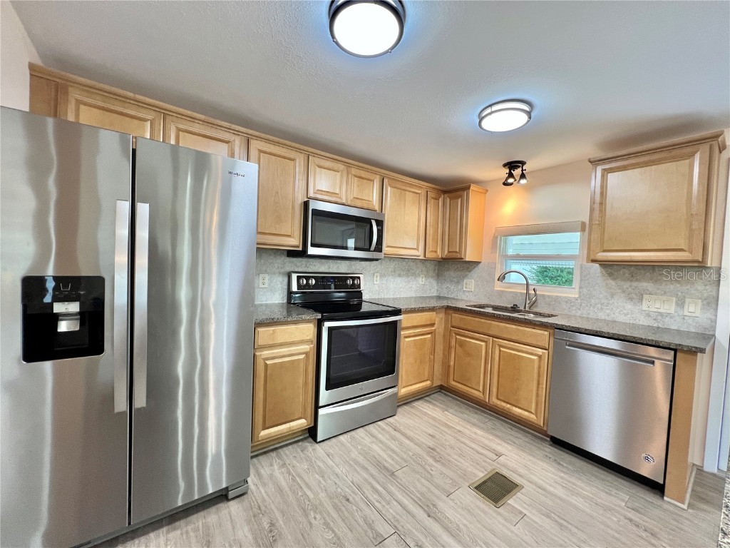 176 Azalea Trail Leesburg FL 34748 G5103794 image23