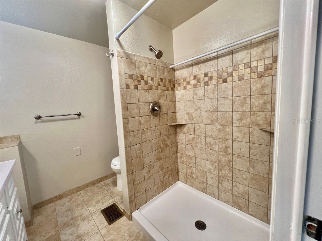 176 Azalea Trail Leesburg FL 34748 G5103794 image60